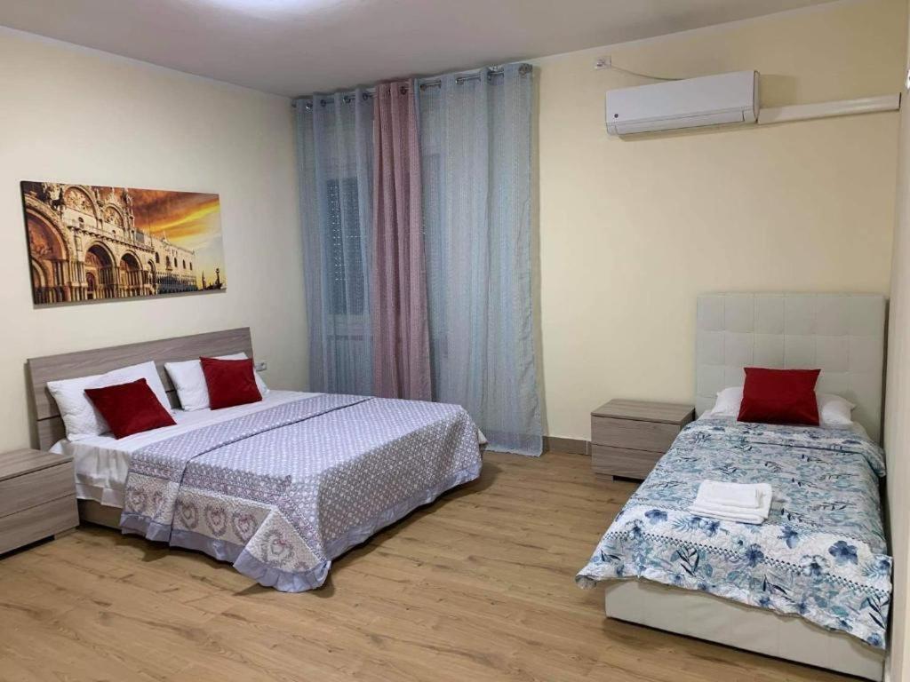 Bed and Breakfast The Caponi Bros Mestre Exterior foto