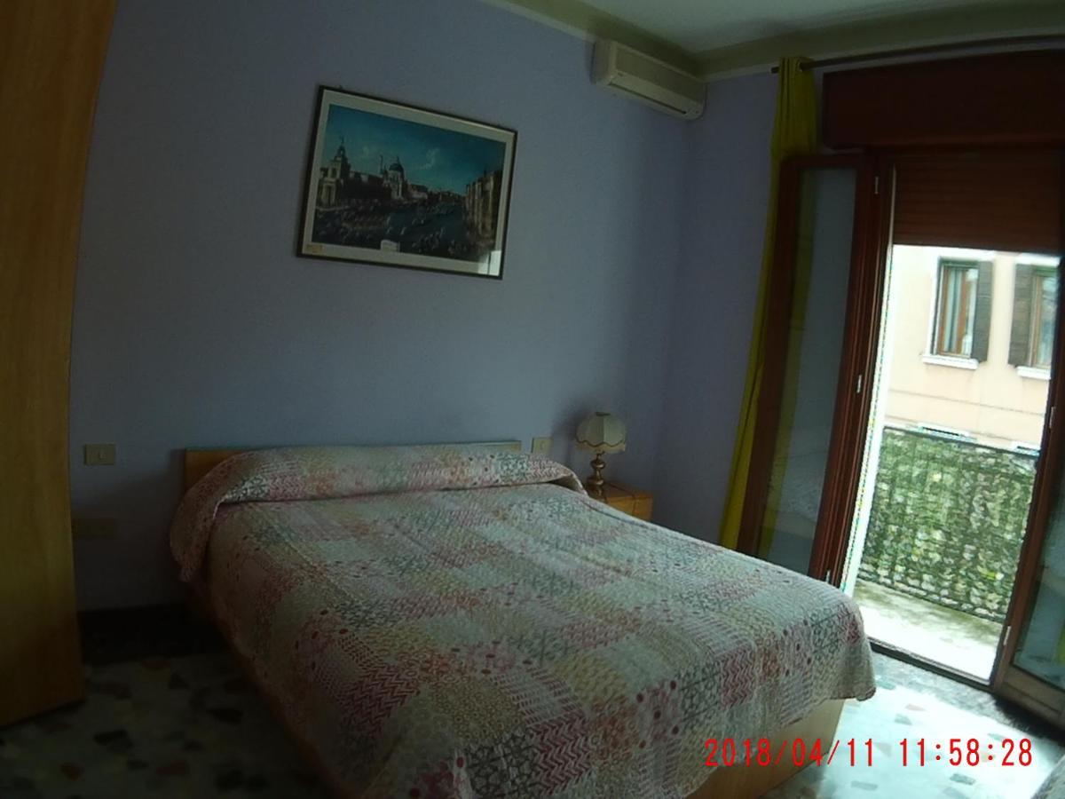 Bed and Breakfast The Caponi Bros Mestre Exterior foto